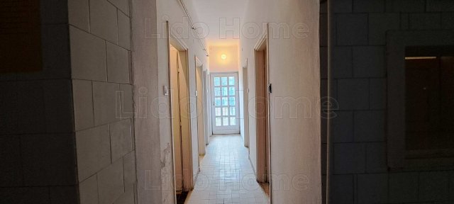 Eladó családi ház, Balatonszemesen 180 M Ft, 3+3 szobás