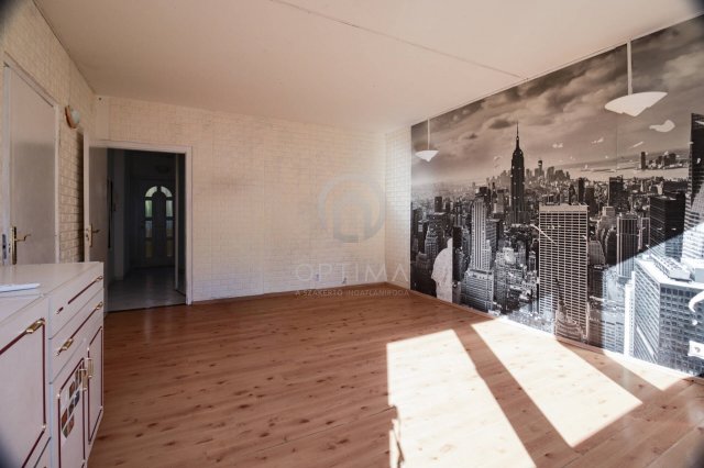 Eladó téglalakás, Budapesten, VIII. kerületben 64.9 M Ft