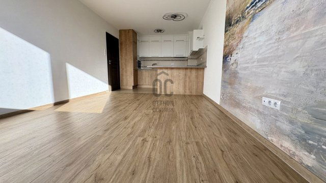 Eladó téglalakás, Budapesten, XIV. kerületben 168 M Ft, 4 szobás