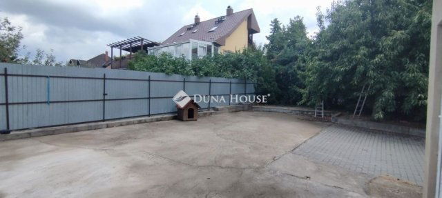 Eladó családi ház, Budapesten, XVII. kerületben 89.5 M Ft