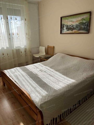 Eladó panellakás, Siófokon 52 M Ft, 1+1 szobás