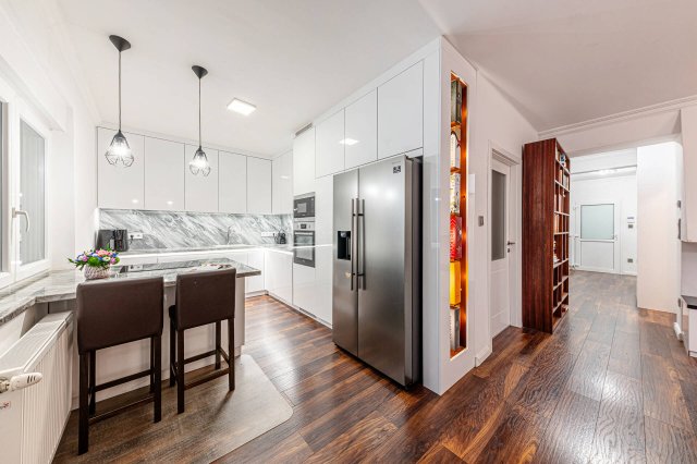 Eladó családi ház, Budapesten, II. kerületben 450 M Ft