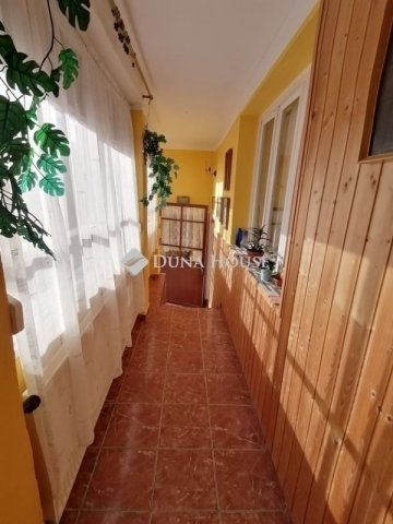 Eladó családi ház, Kökényen 54.99 M Ft, 3 szobás