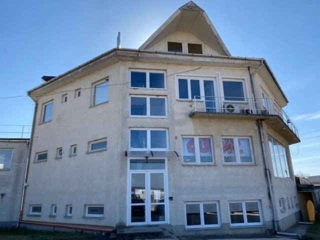 Eladó ipari ingatlan, Vértesszőlősön 399.9 M Ft