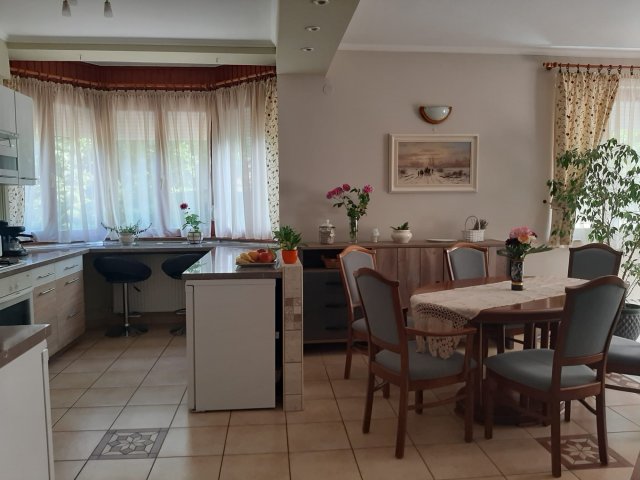 Kiadó téglalakás, albérlet, Debrecenben, Lóverseny utcában