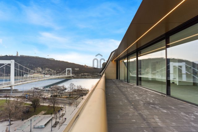 Eladó téglalakás, Budapesten, V. kerületben 878.4 M Ft, 3 szobás
