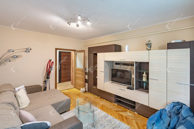 Eladó téglalakás, Zalaegerszegen 43.9 M Ft, 2 szobás