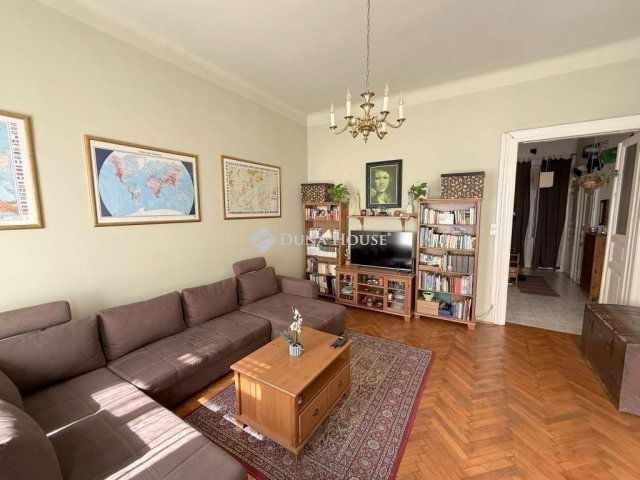 Eladó téglalakás, Budapesten, VIII. kerületben 89.9 M Ft