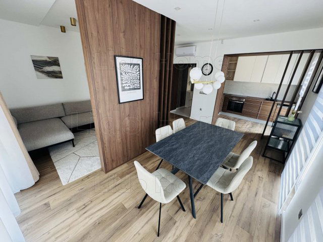 Kiadó téglalakás, albérlet, Győrött 280 E Ft / hó, 5 szobás
