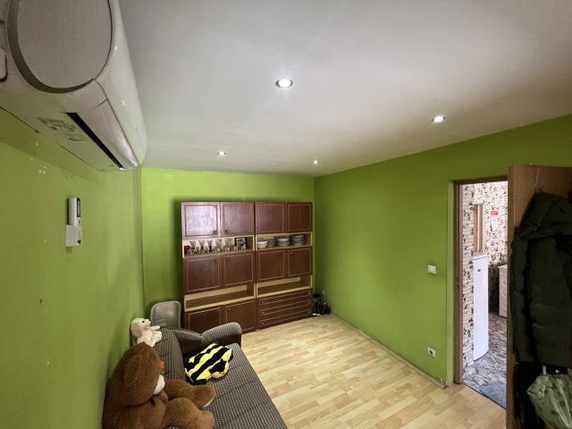 Eladó családi ház, Kecskeméten 37.5 M Ft, 2 szobás