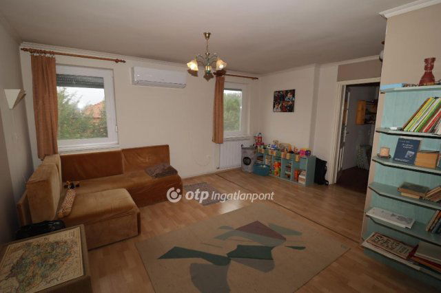 Eladó családi ház, Ráckevén 79.5 M Ft, 5 szobás