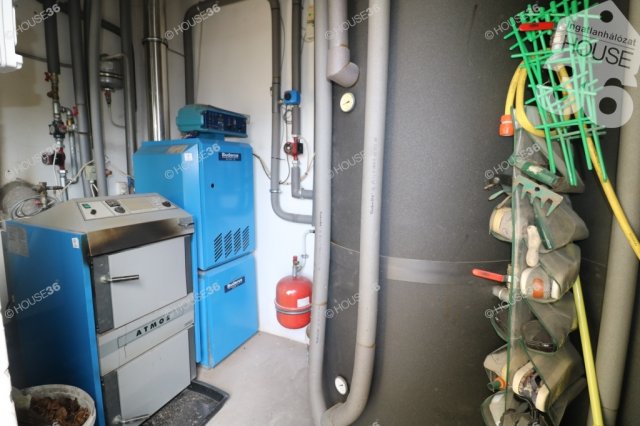 Eladó családi ház, Kiskőrösön 79.99 M Ft, 7 szobás