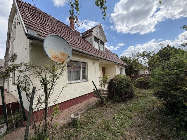 Eladó családi ház, Hajdúszoboszlón, Hajnal utcában 79.9 M Ft