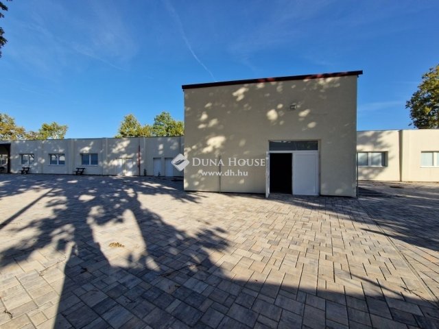 Eladó ipari ingatlan, Kecskeméten 520 M Ft / költözzbe.hu