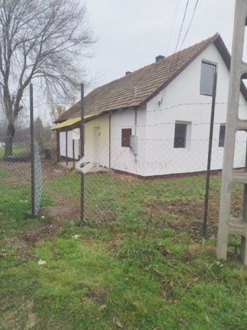 Eladó családi ház, Farmoson 28.9 M Ft, 3 szobás