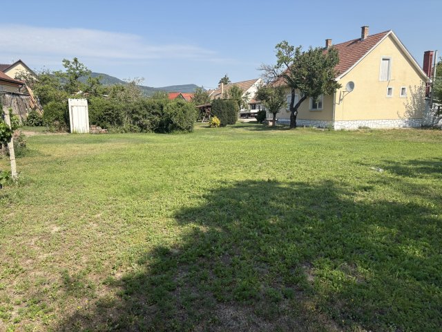 Eladó telek, Szigetmonostorban 26.9 M Ft / költözzbe.hu