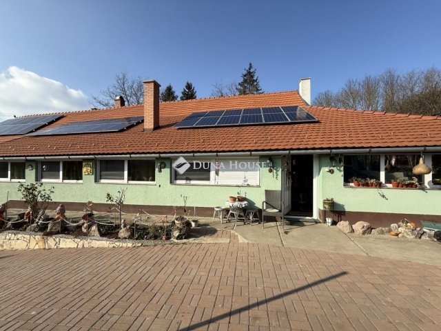 Eladó családi ház, Gyermelyen 69.9 M Ft, 6 szobás