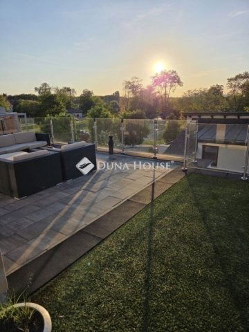 Eladó ikerház, Budapesten, XVIII. kerületben 199 M Ft, 4 szobás