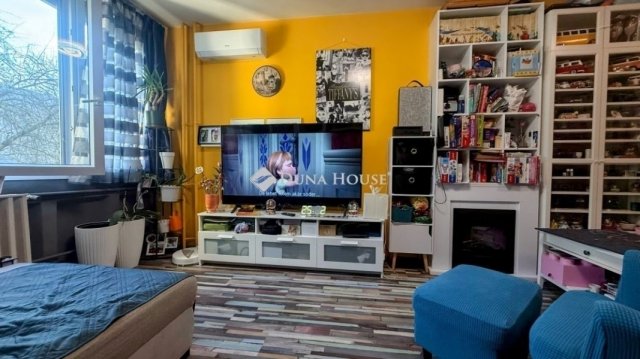 Eladó téglalakás, Szombathelyen 48 M Ft, 3 szobás