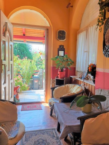 Eladó nyaraló, Szolnokon 65.5 M Ft, 3 szobás