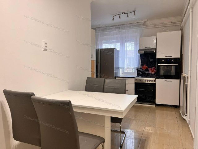 Kiadó iroda, Gödöllőn 230 E Ft / hó, 1+1 szobás