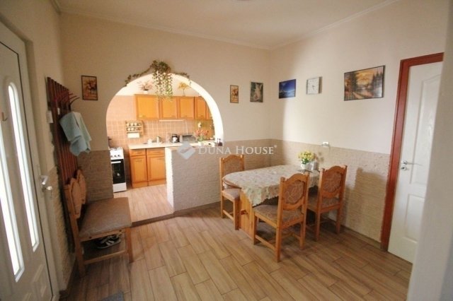 Eladó családi ház, Budapesten, XX. kerületben 96 M Ft, 4 szobás