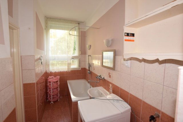 Kiadó téglalakás, albérlet, Debrecenben 165 E Ft / hó, 2 szobás
