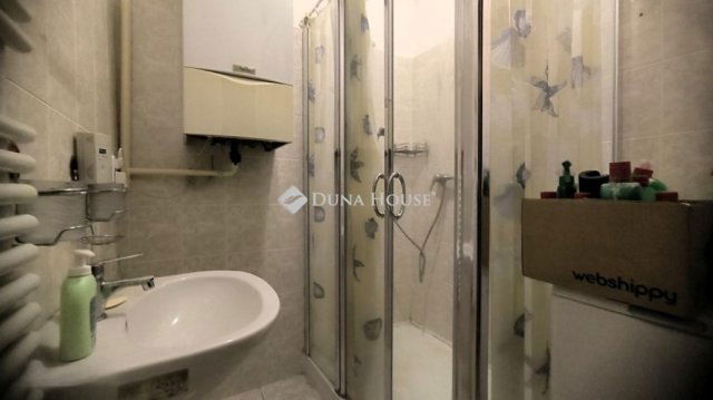 Eladó téglalakás, Budapesten, I. kerületben 108 M Ft, 2 szobás