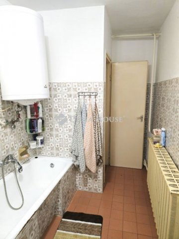 Eladó családi ház, Bólyban 29.9 M Ft, 2 szobás