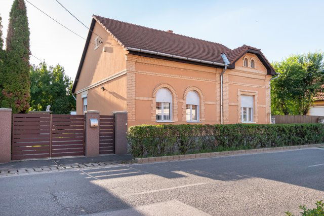 Eladó családi ház, Miskolcon, Testvériség utcában 66.9 M Ft