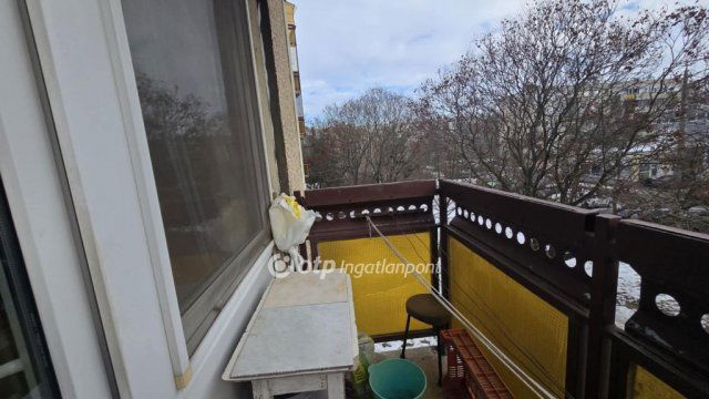 Eladó panellakás, Hajdúszoboszlón 46.5 M Ft, 1+1 szobás