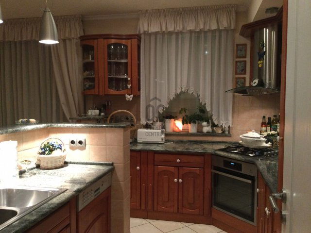 Eladó téglalakás, Budapesten, III. kerületben 210 M Ft, 3 szobás