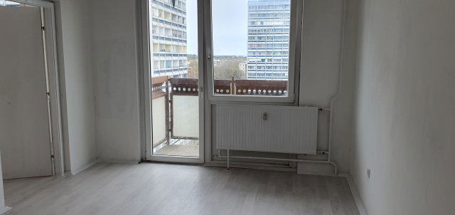 Eladó panellakás, Debrecenben 59 M Ft, 2+1 szobás