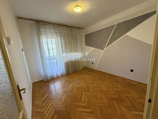 Eladó téglalakás, Kecskeméten, Gyenes Mihály téren 69.9 M Ft