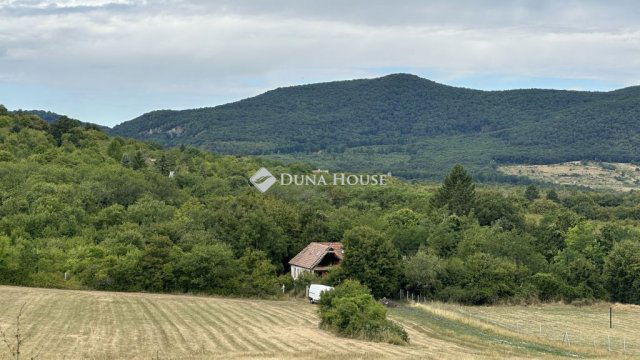 Eladó telek, Szentendrén, Névtelen utcában 19.9 M Ft