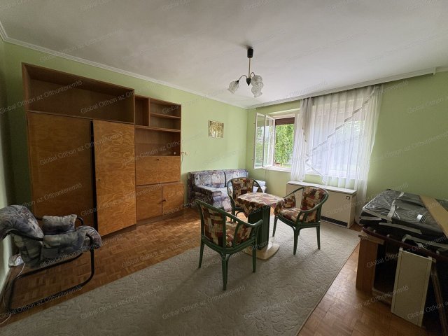 Eladó téglalakás, Kapuváron 44.9 M Ft, 2 szobás