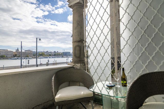 Eladó téglalakás, Budapesten, I. kerületben 159 M Ft, 3 szobás