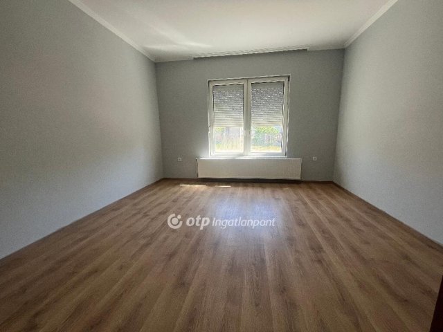 Eladó családi ház, Demecseren 39.9 M Ft, 3+1 szobás