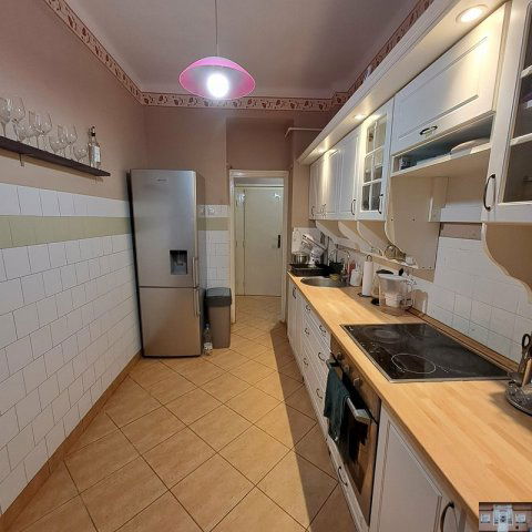 Eladó téglalakás, Szolnokon 25.8 M Ft, 2 szobás