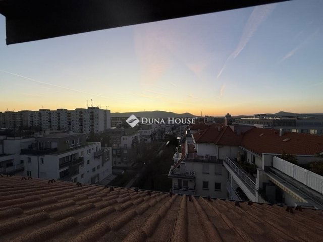 Eladó téglalakás, Budapesten, XIII. kerületben 89.5 M Ft