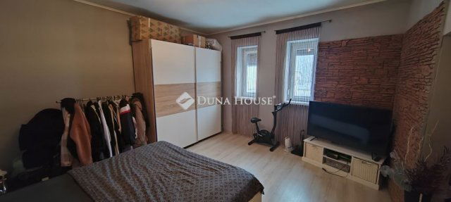 Eladó téglalakás, Nagykanizsán 31.95 M Ft, 2 szobás