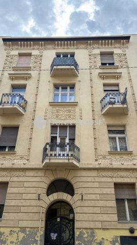 Eladó téglalakás, Budapesten, VIII. kerületben 45 M Ft, 2 szobás