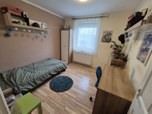 Eladó családi ház, Kapuváron 115 M Ft, 3 szobás