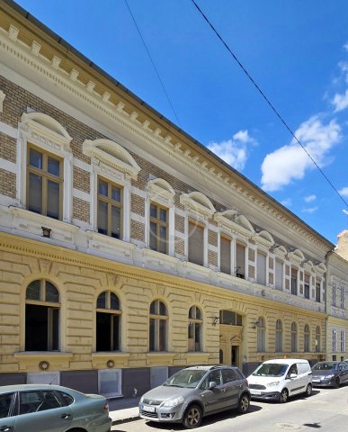 Eladó üzlethelyiség, Budapesten, VI. kerületben 69.9 M Ft