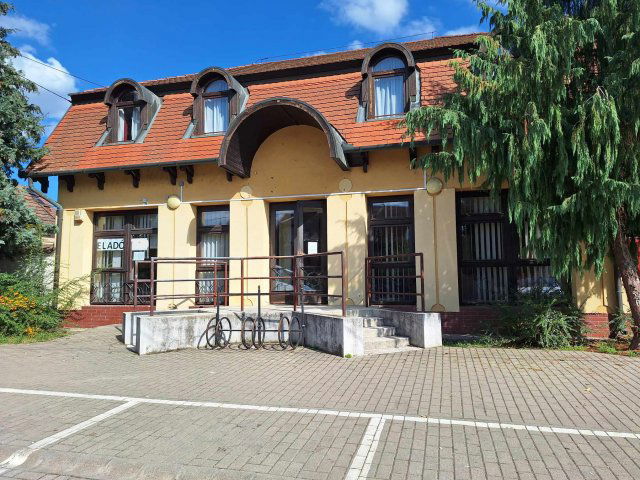 Eladó iroda, Bogácson, Táncsics utcában 105 M Ft, 5 szobás