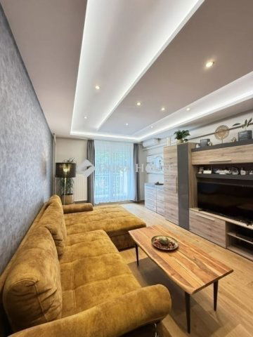 Eladó panellakás, Budapesten, III. kerületben 115.5 M Ft