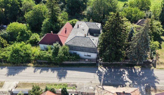Eladó családi ház, Váralján 17.2 M Ft, 3 szobás