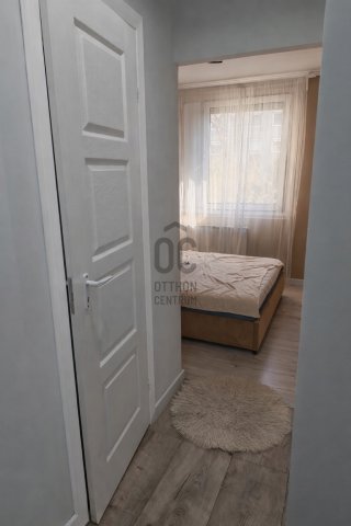 Eladó panellakás, Budapesten, XVII. kerületben, Újlak utcában