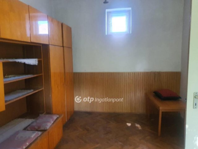 Eladó családi ház, Tüskeváron 19.9 M Ft, 4 szobás