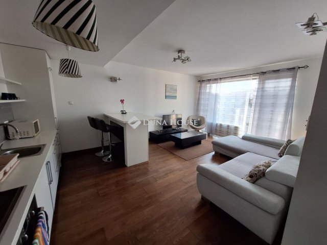 Kiadó téglalakás, albérlet, VI. kerületben, Ó utcában